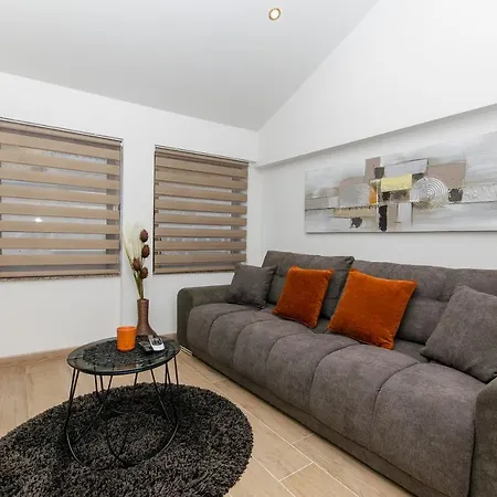 Apartment Aspalathos Old Town Split